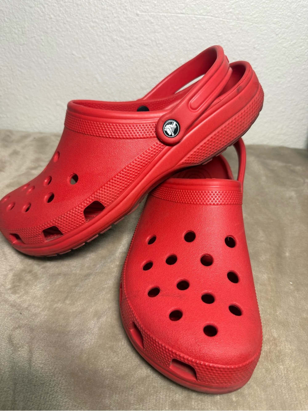 Crocs Classic Clog Shoes - Red